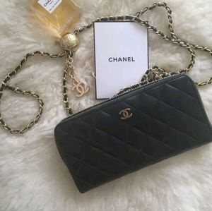 Chanel Crossbody bags for women